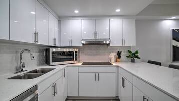 Apartamento (2 Bedrooms) | Parte interna