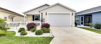 The Villages Home w/ Golf Cart & Community Pools!