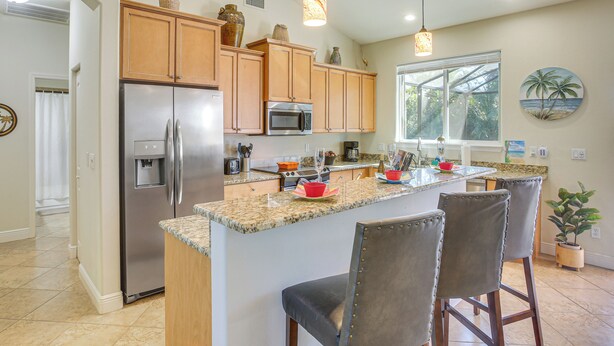 House (3 Bedrooms) | Interior - Saltwater Pool & Spa! Tropical Cape Coral Retreat (Cape Coral)