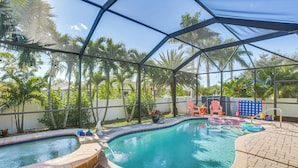 House (3 Bedrooms) | Interior - Saltwater Pool & Spa! Tropical Cape Coral Retreat (Cape Coral)