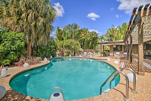 2 Mi To Beach! Oakland Park Home W/ Outdoor Oasis - Fort Lauderdale, FL