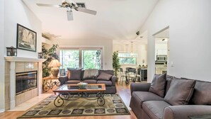 Nhà (3 Bedrooms) | Nội thất
