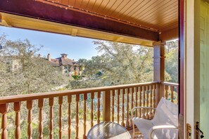 Apartment (0 Bedroom) | Interior