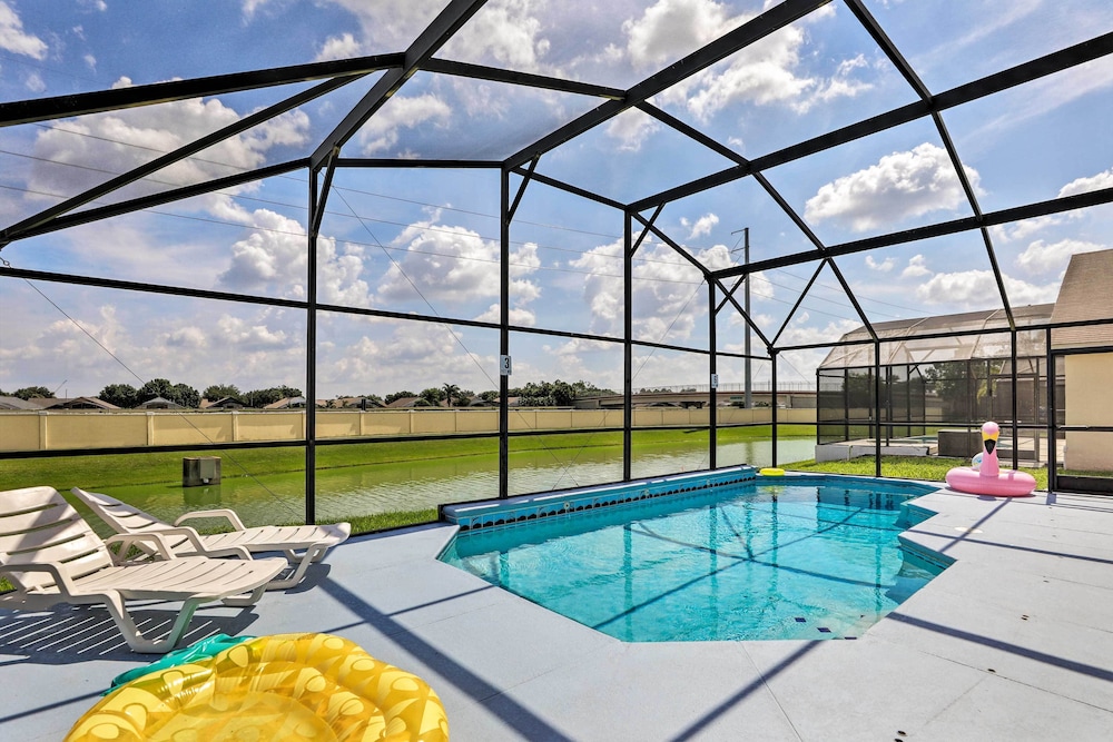 5 Mi To Disney Parks: Kissimmee Home W/ Game Room - Floride