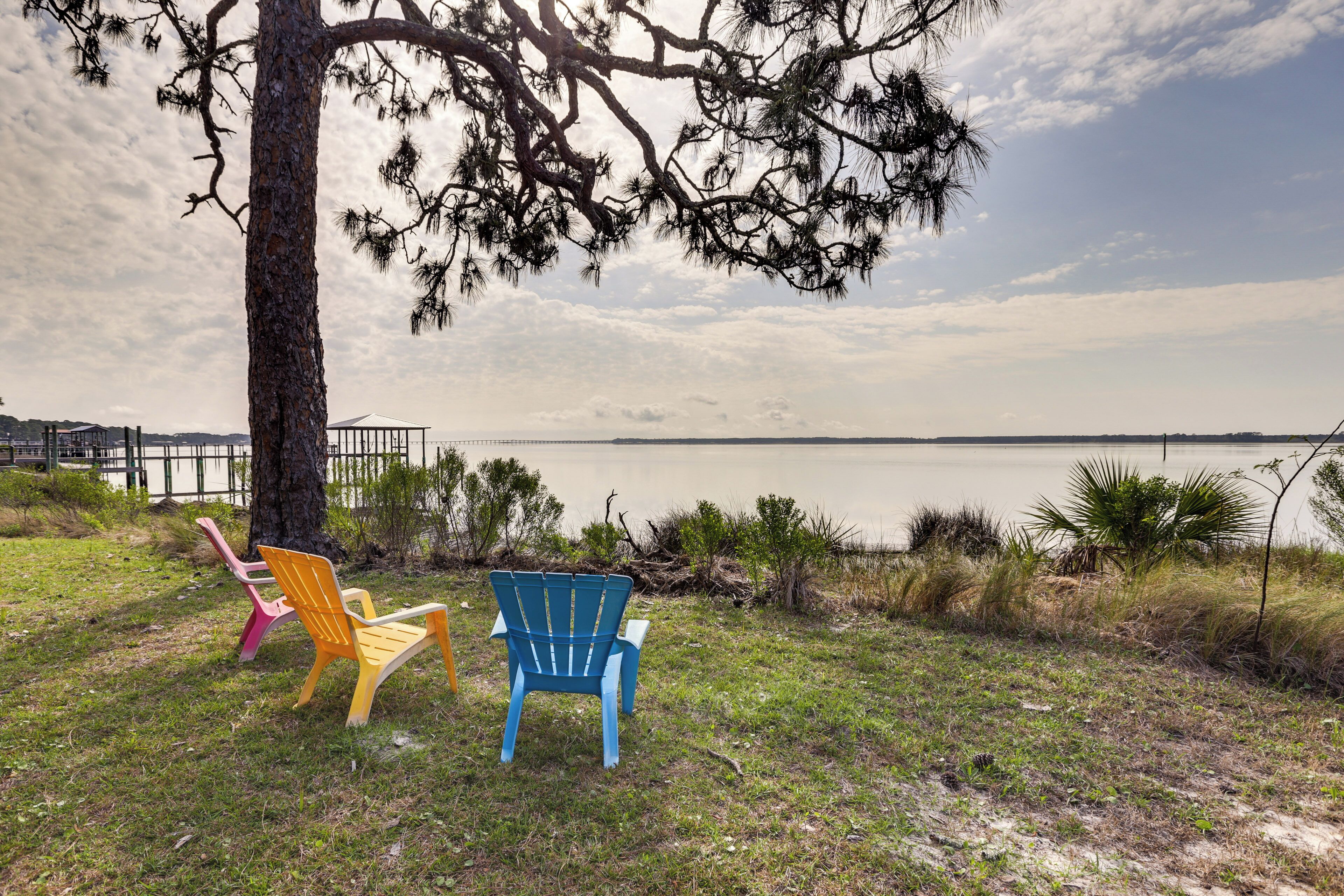 Waterfront Ochlockonee Bay Cottage w/ Views!