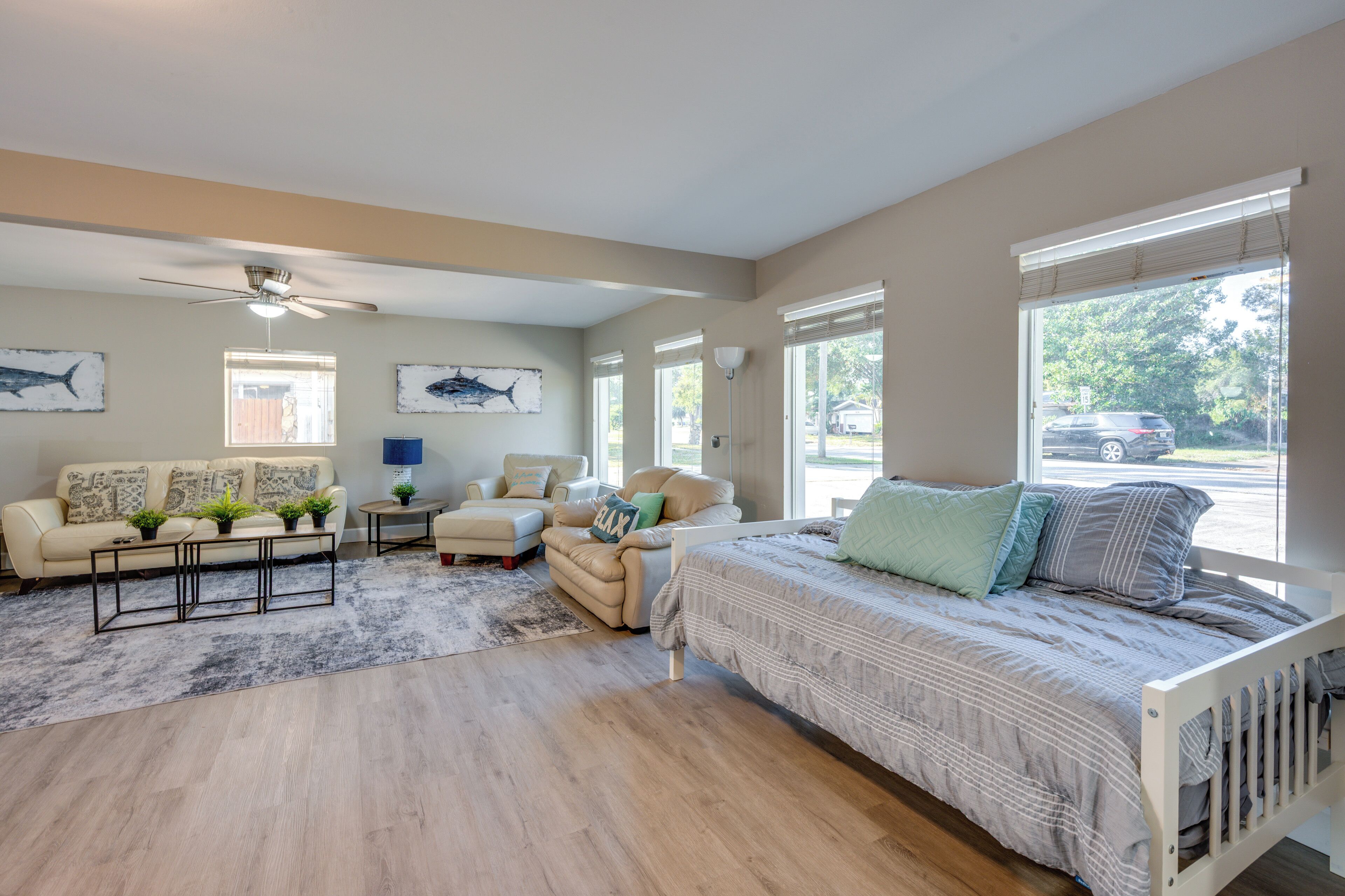 House (6 Bedrooms) | Interior