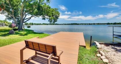 5 Mi to Busch Gardens Tampa Bay: Villa w/ Pool!