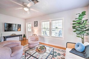 Cottage (2 Bedrooms) | Interior - ~ 12 Mi to Disney: Downtown Winter Garden Cottage! (Winter Garden)