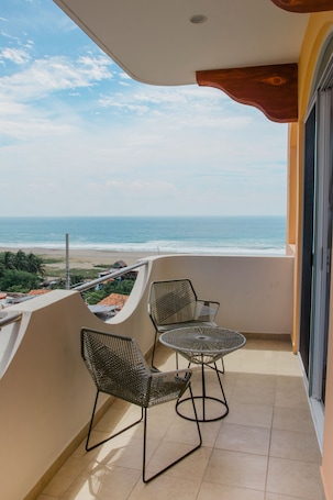Superior Studio | Balcony