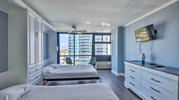 Apartment (0 Bedroom) | Interior