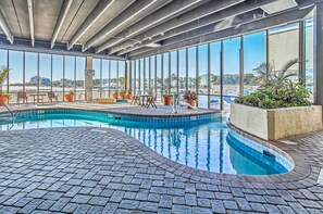 Apartment (2 Bedrooms) | Interior - 2 Mi to Golfing: Oceanfront Myrtle Beach Condo (Myrtle Beach)