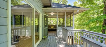 Game Room & Deep Water Lake Hartwell Group Retreat