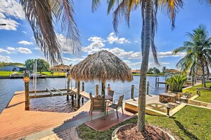 House (4 Bedrooms) | Interior - Waterfront Pool & Spa: Relaxing Cape Coral Retreat (Cape Coral)