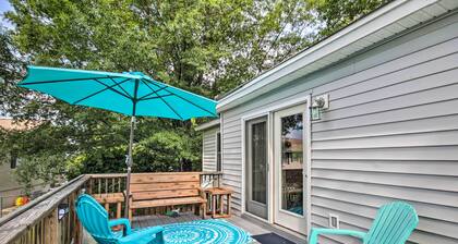Adorable Lakefront Cottage w/ Dock & Grill!