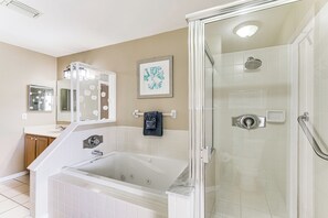 House (3 Bedrooms) | Interior - Canalfront Cape Coral Home w/ Private Dock! (Cape Coral)