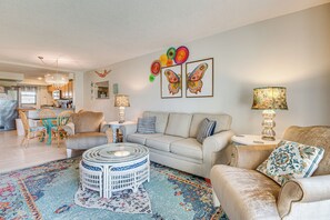 Apartment (2 Bedrooms) | Interior - Cape Canaveral Condo w/ On-site Beach Access! (Cape Canaveral)