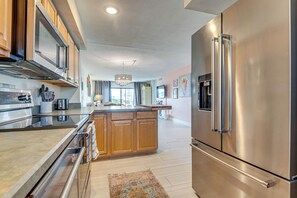 Apartment (2 Bedrooms) | Interior - Cape Canaveral Condo w/ On-site Beach Access! (Cape Canaveral)