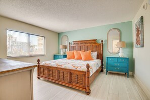 Apartment (2 Bedrooms) | Interior - Cape Canaveral Condo w/ On-site Beach Access! (Cape Canaveral)