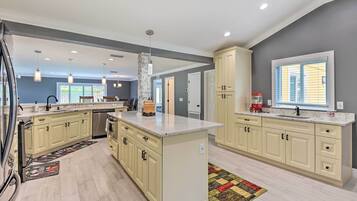 House (3 Bedrooms) | Bahagian dalam