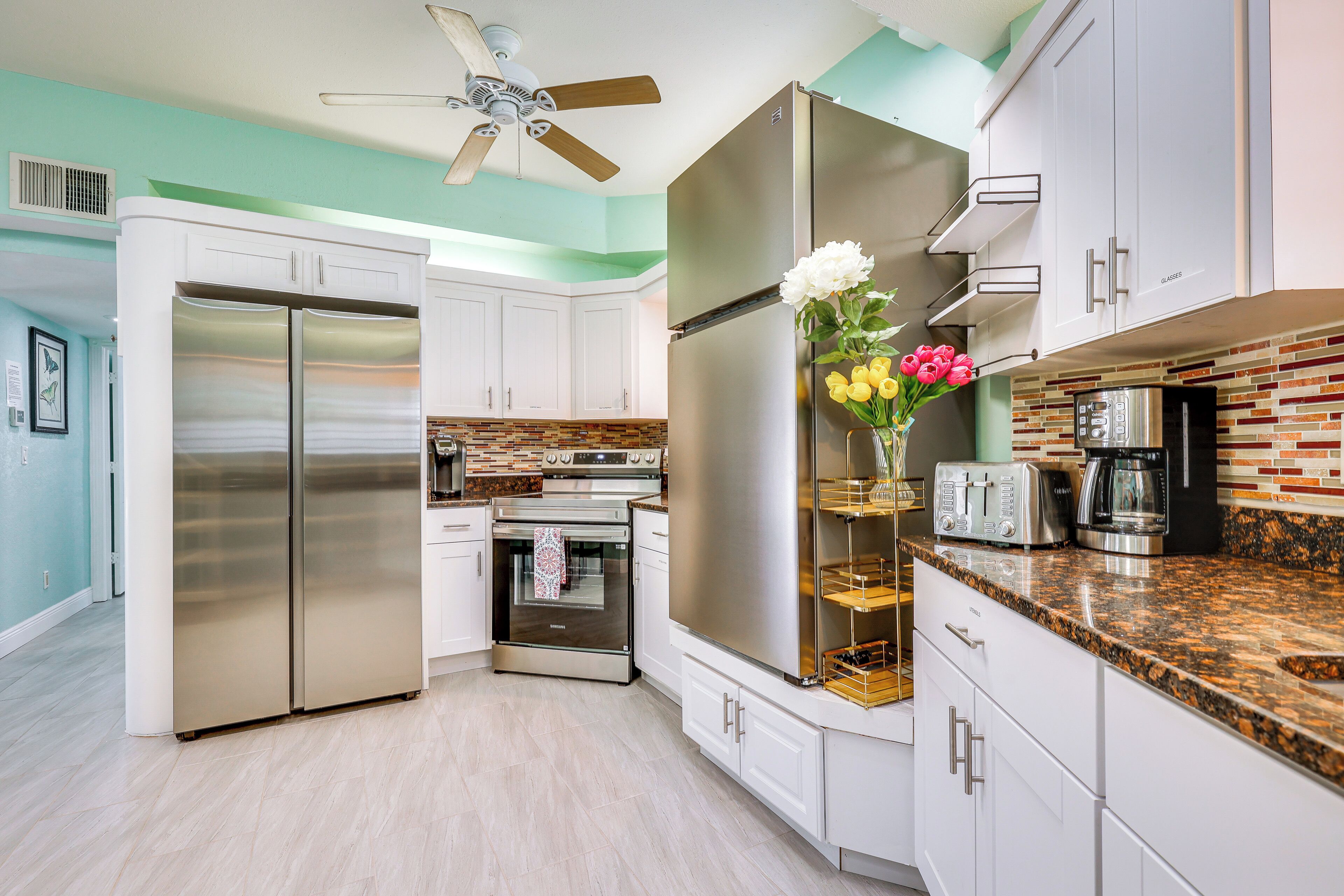 Casa (Multiple Bedrooms) | Parte interna