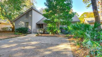 Cottage (2 Bedrooms) | Interior