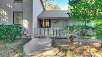 Cottage (2 Bedrooms) | Interior