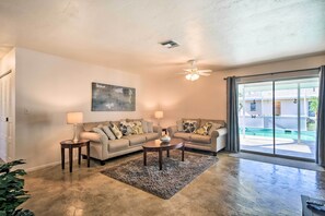 House (3 Bedrooms) | Interior - Breezy Marco Island Home w/ Pool - Walk to Beach! (Marco Island)