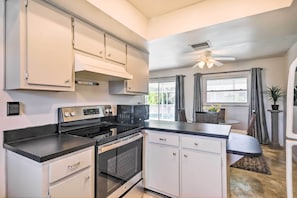 House (3 Bedrooms) | Interior - Breezy Marco Island Home w/ Pool - Walk to Beach! (Marco Island)