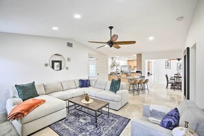 House (4 Bedrooms) | Interior - Canalfront Cape Coral Escape w/ Heated Pool! (Cape Coral)