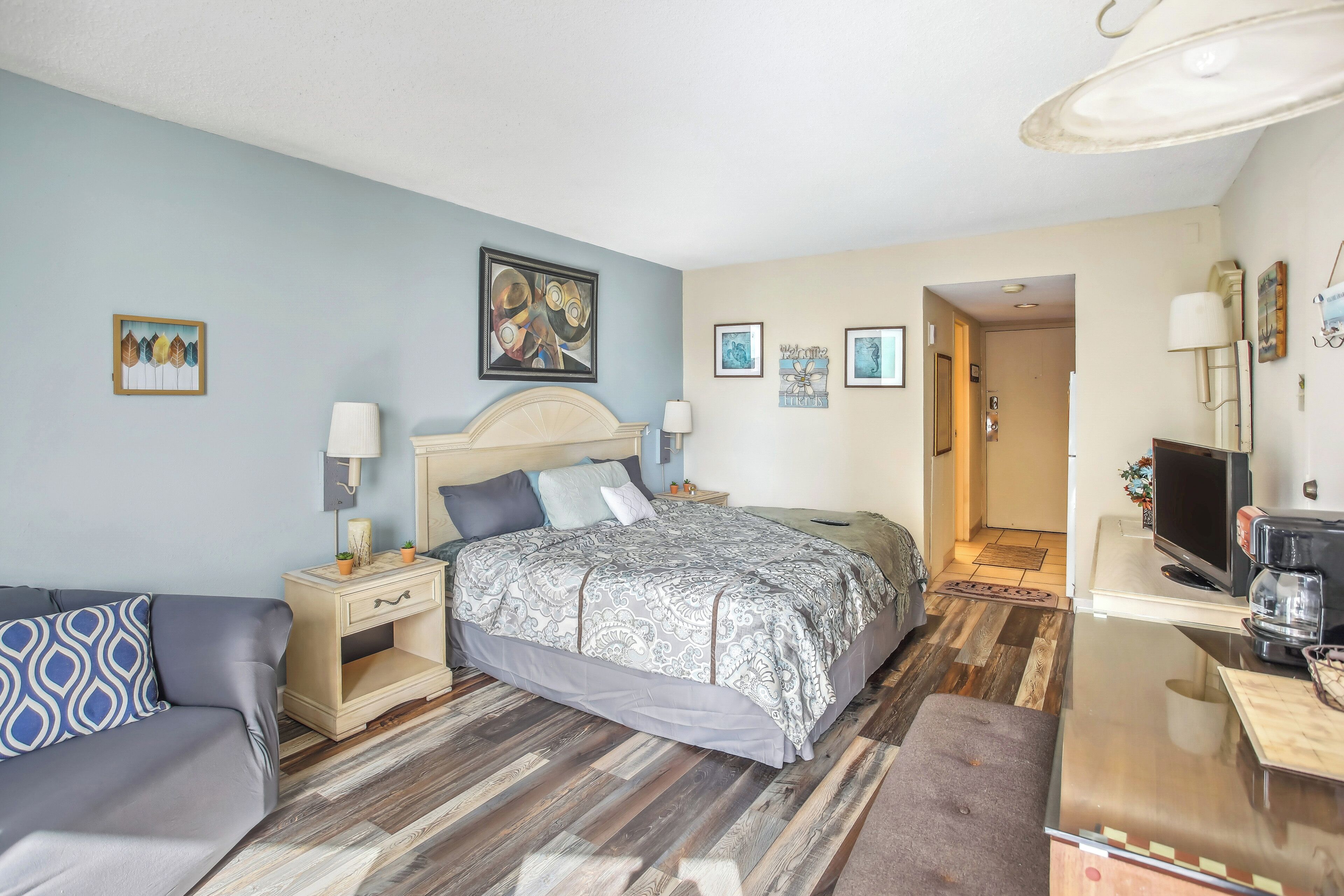 Apartment (0 Bedroom) | Front of property