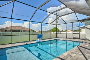 Outdoor pool - Cape Coral Home w/ Screened-in Lanai + Pool! (Cape Coral)