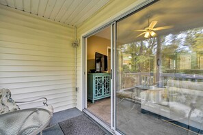 Property grounds - Aberdeen Club Golf Retreat, Short Drive to Beach! (Longs)