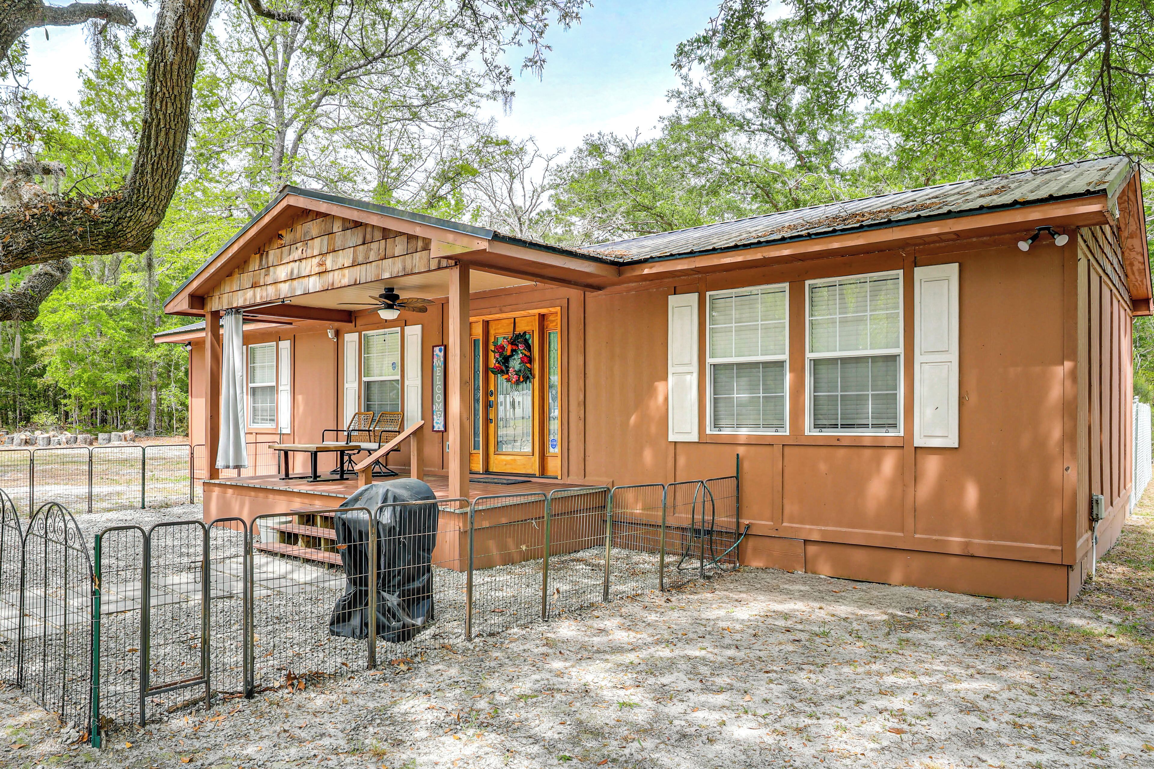 House (2 Bedrooms) | Bahagian dalam