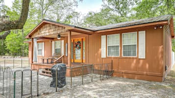 House (2 Bedrooms) | Bahagian dalam