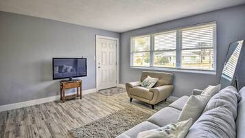 House (2 Bedrooms) | Bahagian dalam