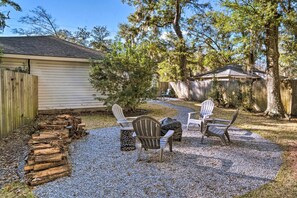 House (2 Bedrooms) | Interior - Fire Pit + Yard: Charming Port Royal Home! (Port Royal)