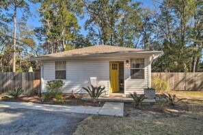 House (2 Bedrooms) | Interior - Fire Pit + Yard: Charming Port Royal Home! (Port Royal)