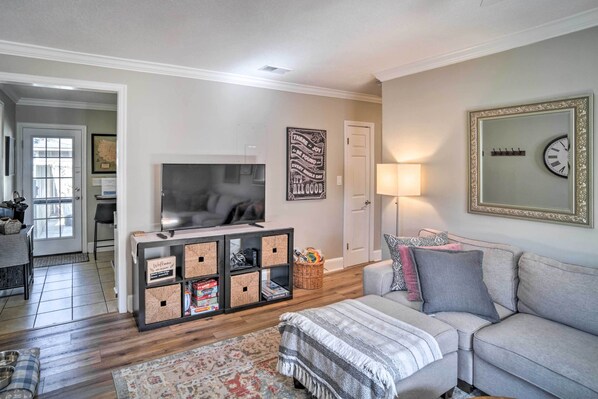 House (2 Bedrooms) | Interior - Fire Pit + Yard: Charming Port Royal Home! (Port Royal)