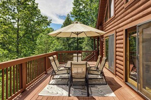 House (6 Bedrooms) | Interior - Cozy Lake Hartwell Getaway w/ Game Room! (Fair Play)