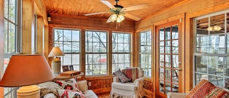 Rumah (4 Bedrooms) | Interior