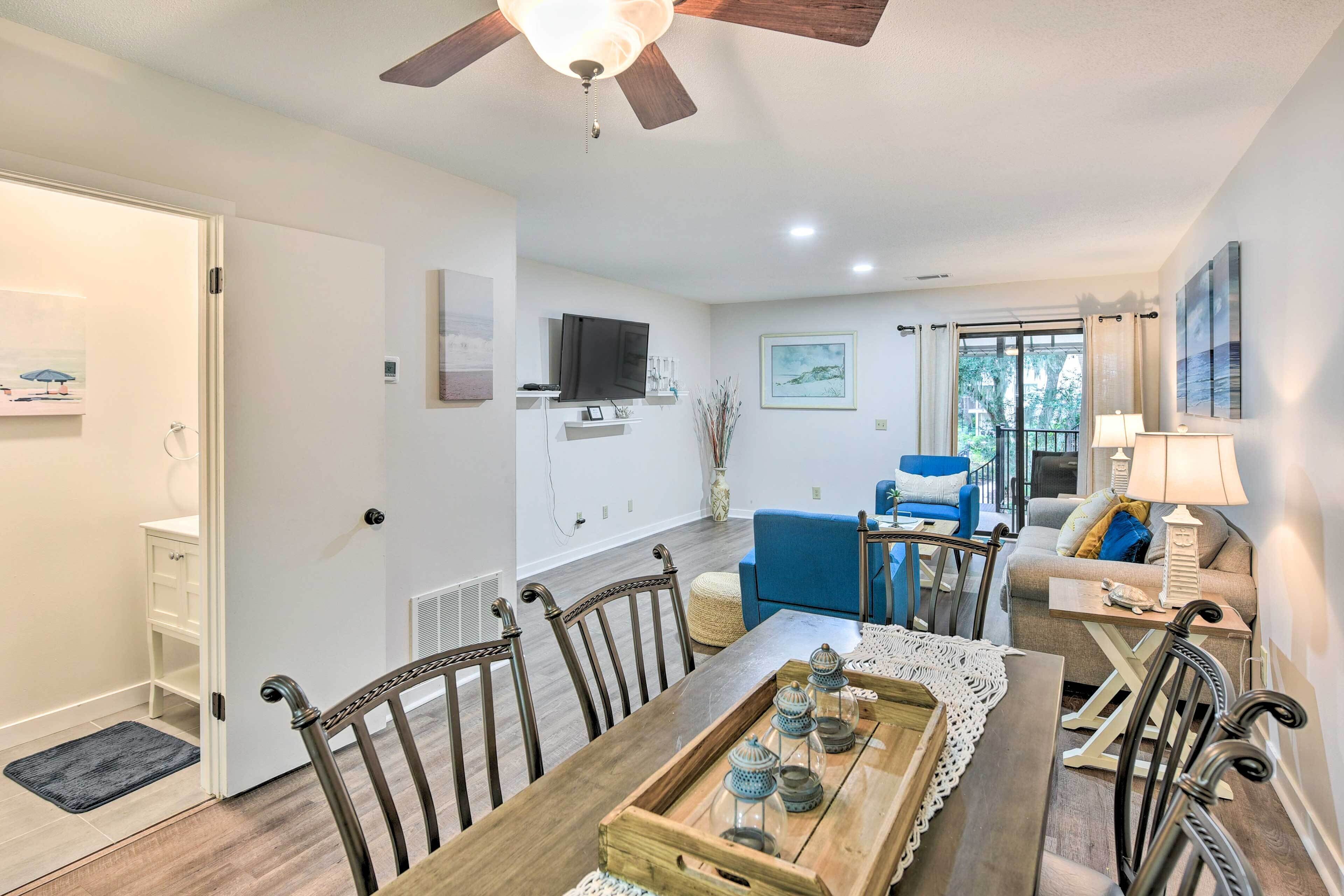 Chic Hilton Head Island Condo: Walk to Ocean!