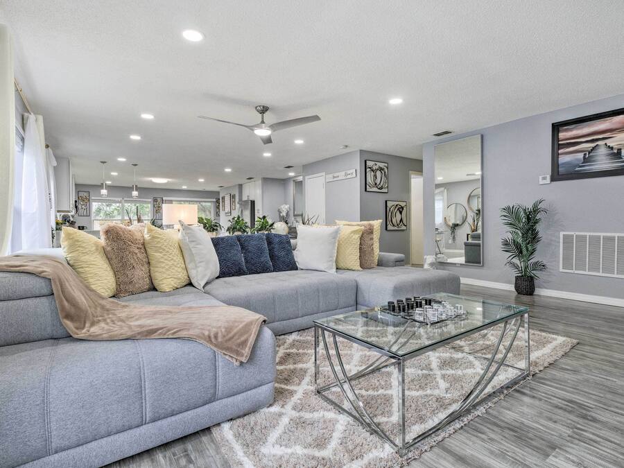 House (2 Bedrooms) | Interior