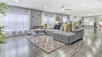 Maison (4 Bedrooms) | Façade de lâhĂ©bergement