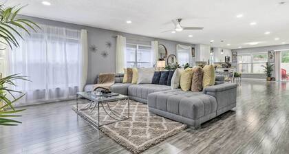 Chic Orlando Family Getaway w/ Fenced Yard!