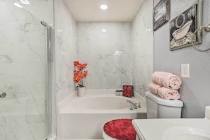 House (2 Bedrooms) | Interior - Chic Orlando Family Getaway w/ Fenced Yard! (Orlando)