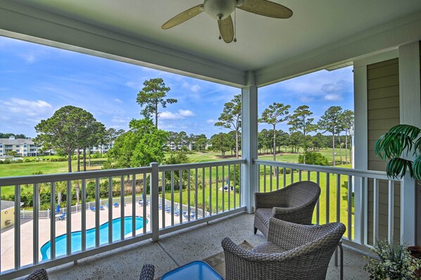 Interior - Coastal Myrtle Beach Condo w/ Pool Access! (Myrtle Beach)