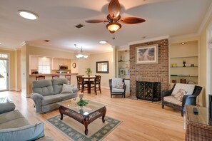 Cottage (2 Bedrooms) | Interior