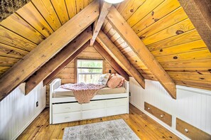 House (1 Bedroom) | Interior