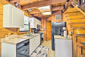 House (1 Bedroom) | Interior