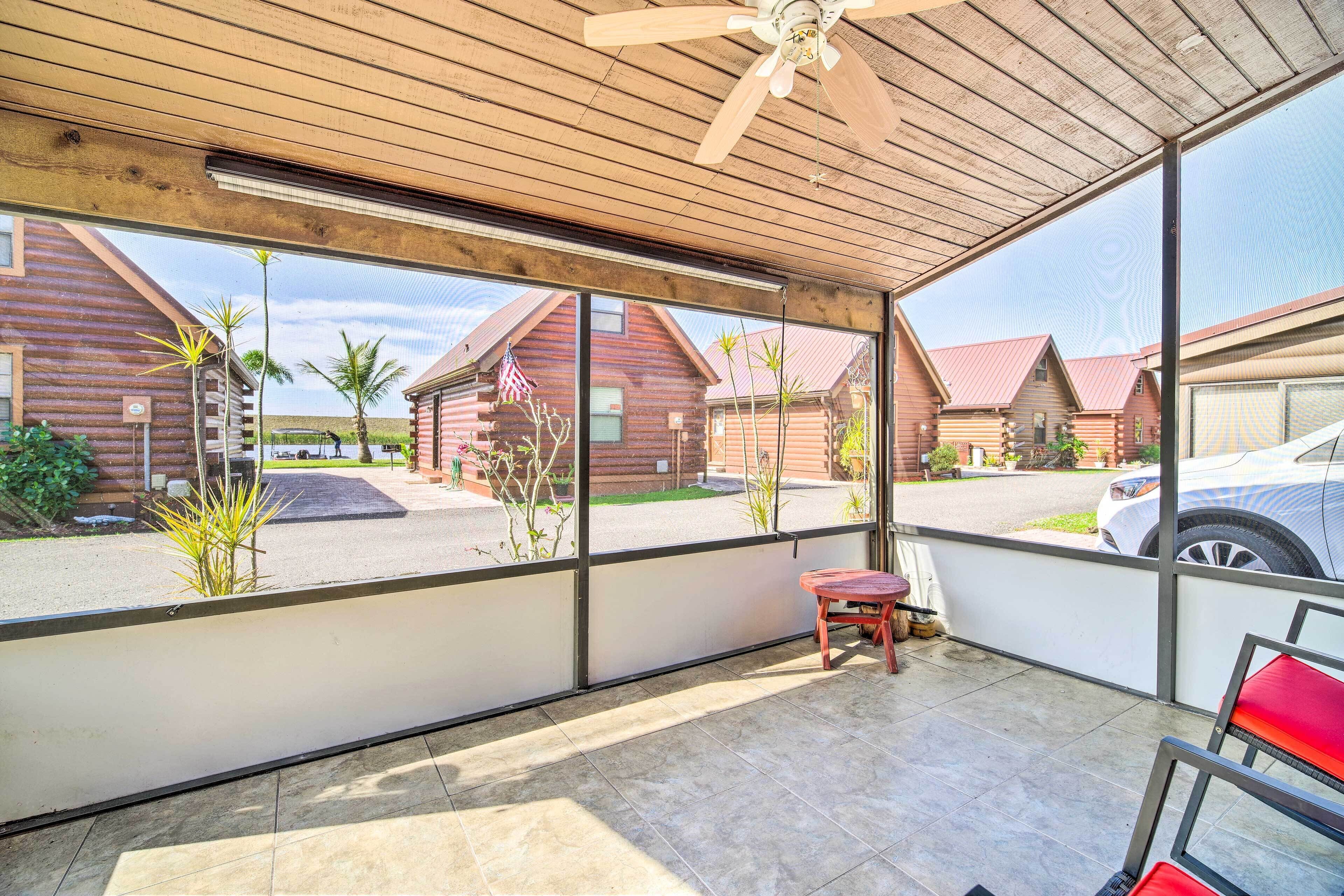 House (1 Bedroom) | Interior